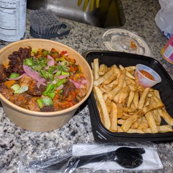 5 Senses Cuisine - Yaji Seasoned Fries and beef jollof rice - African Near Me - Dallas, Texas 5 Senses Cuisine - Yaji Seasoned Fries and beef jollof rice - African Near Me - Dallas, Texas
