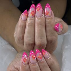 Mint Nail Lounge