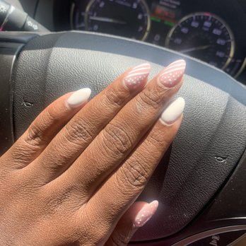 Nail Bar - Dip mani with design - Nail Salons Near Me - Memphis, Tennessee Nail Bar - Dip mani with design - Nail Salons Near Me - Memphis, Tennessee