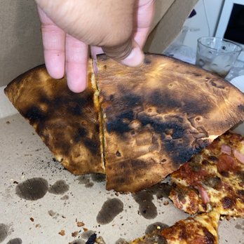 King's Pizza Cafe - Pizza Near Me - Honolulu, Hawaii