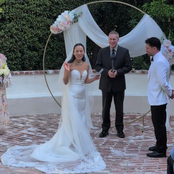 Wedding Officiant Jon - Officiants Near Me