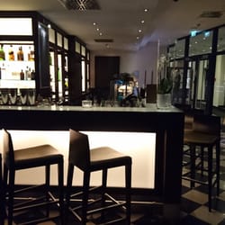 Fleming's Brasserie & Wine Bar - Absacker