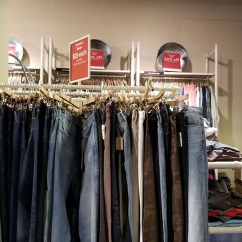 Lucky Brand - Got a deal here - Women's Clothing Near Me - Gilroy, California Lucky Brand - Got a deal here - Women's Clothing Near Me - Gilroy, California