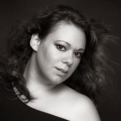 Vanessa VonRouge Photography - Vanessa VonRouge