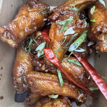 Shlap Muan Chicken Wings - Dirty Elvis - Chicken Wings Near Me - Long Beach, California