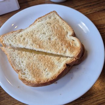 Denny's - Toast - Diners Near Me - Boerne, Texas Denny's - Toast - Diners Near Me - Boerne, Texas