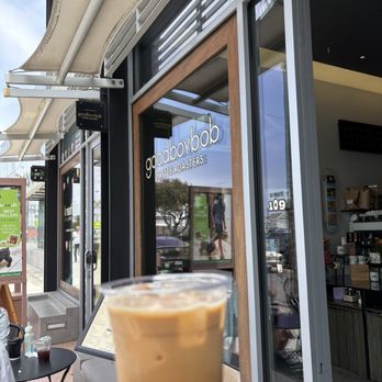 Goodboybob Coffee Roasters - nilla latte with almond milk - Coffee & Tea Near Me - Manhattan Beach, California