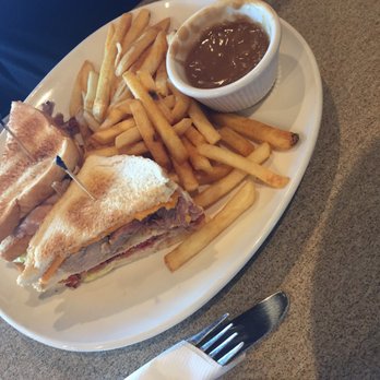 Piper’s Pub & Pizza - a sandwich and fries - American Near Me - Edmonton, Alberta Piper’s Pub & Pizza - a sandwich and fries - American Near Me - Edmonton, Alberta