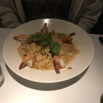 Chart House - Shrimp with pasta and GARLIC - Seafood Near Me - Savannah, Georgia Chart House - Shrimp with pasta and GARLIC - Seafood Near Me - Savannah, Georgia