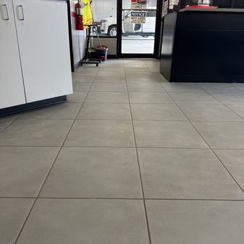 Safelite AutoGlass - Waiting area - Auto Glass Services Near Me - Baytown, Texas