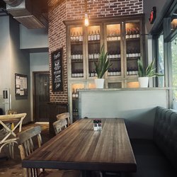Crust Pizza Co. - Panther Creek