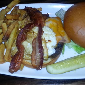 Williston Brewing Company - My buger meat was okay. Onions and lettuce were not fresh. - Steakhouses Near Me - Williston, North Dakota Williston Brewing Company - My buger meat was okay. Onions and lettuce were not fresh. - Steakhouses Near Me - Williston, North Dakota