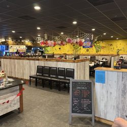 Waves Crab House