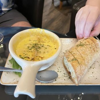 Coastal Wine Market - Delicious crab dip - Wine Bars Near Me - Ponte Vedra, Florida Coastal Wine Market - Delicious crab dip - Wine Bars Near Me - Ponte Vedra, Florida