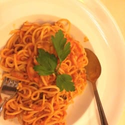 Ristorante La Piazza - Der Versuch von Spagetti Mare nicht probieren! Nennen sie Gott sei dank auch nicht Mare