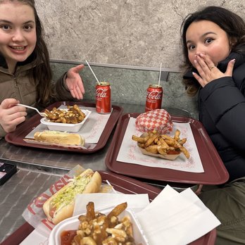 Montreal Pool Room - Poutine, hot dog, burger - Comfort Food Near Me - Montreal, Quebec Montreal Pool Room - Poutine, hot dog, burger - Comfort Food Near Me - Montreal, Quebec