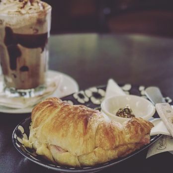 Fudge 'n' good Coffee - Nice try here~ - Coffee & Tea Near Me - Sheffield, TAS Fudge 'n' good Coffee - Nice try here~ - Coffee & Tea Near Me - Sheffield, TAS