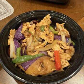 Heng Thai - eggplant chicken - Thai Near Me - Long Island City, New York Heng Thai - eggplant chicken - Thai Near Me - Long Island City, New York