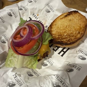 Hickory Sticks Grill - Chicken sandwich - Desserts Near Me - Nashville, Tennessee