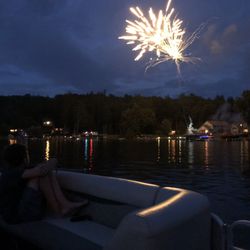 Woodard Marine Boat Rentals - 4th of July on Lake Bomoseen