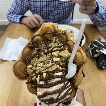 Bonjour - Bubble waffle with strawberry shortcake ice cream, chocolate chips, and Nutella drizzle - Creperies Near Me - Baton Rouge, Louisiana