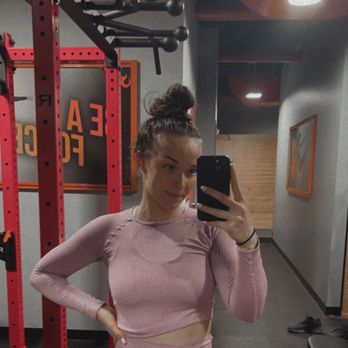 HOTWORX - Omaha - We love this place! - Yoga Near Me - Omaha, Nebraska HOTWORX - Omaha - We love this place! - Yoga Near Me - Omaha, Nebraska