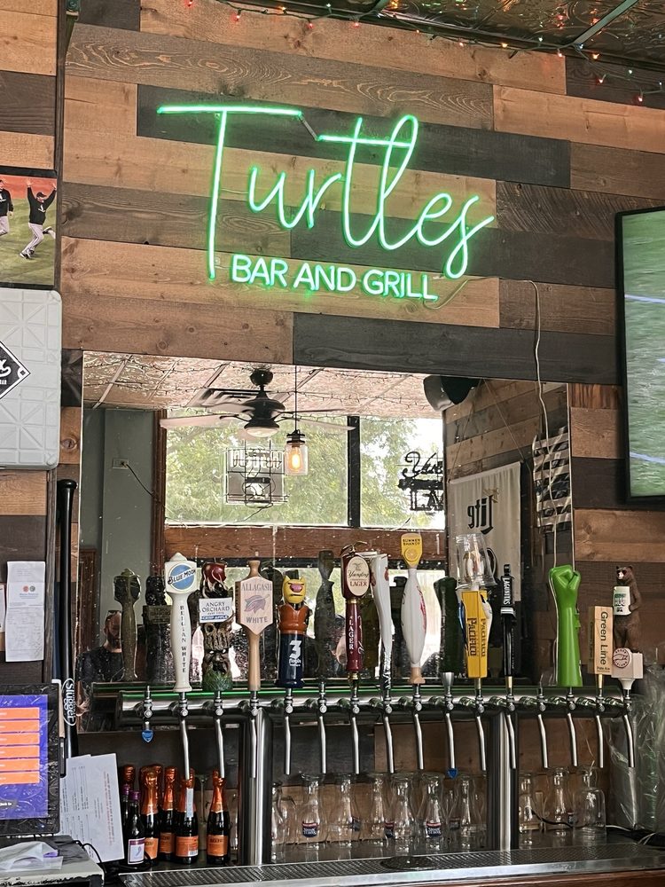 Social spots from Turtles Bar and Grill