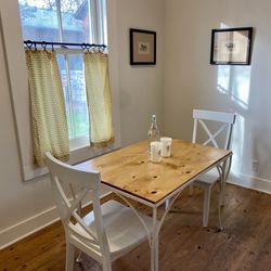 Hoffman Haus - Dinning area