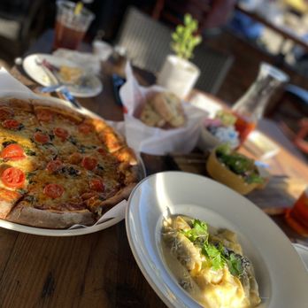 Cecco Ristorante - Margarita Pizza, and Tortellini - Italian Near Me - Solvang, California Cecco Ristorante - Margarita Pizza, and Tortellini - Italian Near Me - Solvang, California