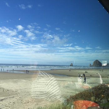 Mo's Seafood & Chowder - Seafood Near Me - Cannon Beach, Oregon Mo's Seafood & Chowder - Seafood Near Me - Cannon Beach, Oregon