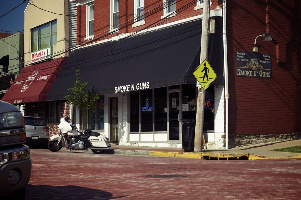 SMOKE N’ GUNS Updated August 2024 800 Allegheny River Blvd, Oakmont