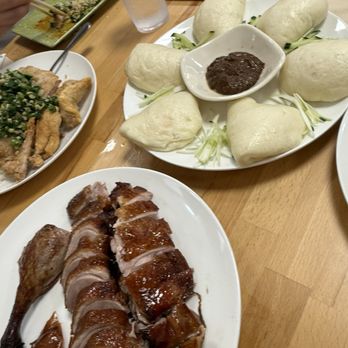 Aloha Manapua - peking duck :3 - Dim Sum Near Me - Honolulu, Hawaii