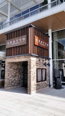 Topside Roofing Remodeling & Construction Logo