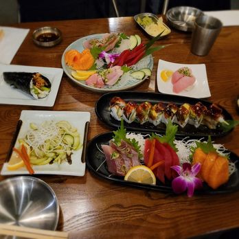 Hooked on Sushi - Carlsbad - Hand roll, 15 piece sashimi, nigiri, caterpillar roll, 9 piece sashimi, sunomono - Sushi Bars Near Me - Carlsbad, California