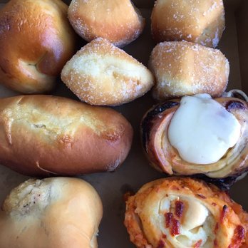 Hanalima Bakery - Bakeries Near Me - Lihue, Hawaii