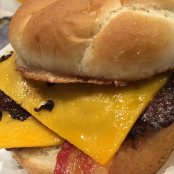 Culver's - Cheddar Bacon Butterburger - Fast Food Near Me - Berwyn, Illinois