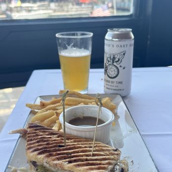 Water's Edge - Cuban with mojo dipping sauce - Seafood Near Me - Mount Pleasant, South Carolina