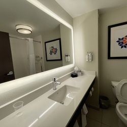 Holiday Inn Express & Suites Durant