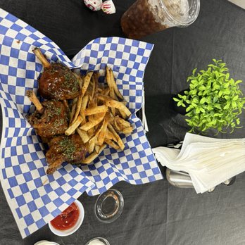 Lollipops - 3 piece lollipop chicken combo - Cajun/Creole Near Me - Temple, Texas