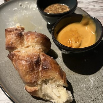 The Richfield Brewing - Roadhouse Pretzel - Breweries Near Me - Richfield, Ohio