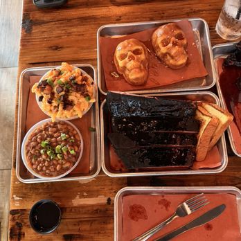 Apocalypse BBQ - Food Trucks Near Me - Miami, Florida