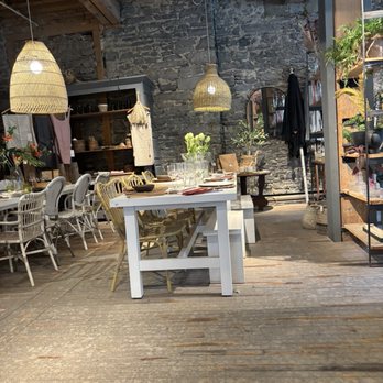 L’Amour du Pain - The main store. - Bakeries Near Me - Montreal, Quebec