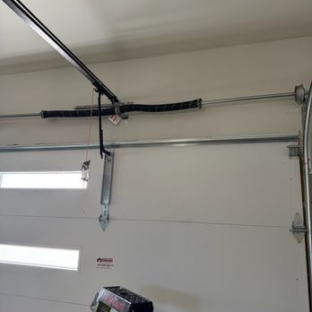 Garage Door Specialists - Garage Door Services Near Me - Bulverde, Texas