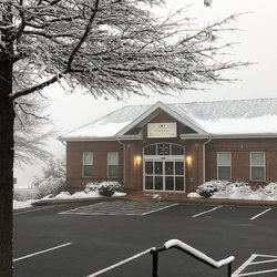 Virginia Retina Center - Warrenton office on a beautiful winter morning