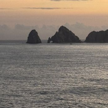 Sunset Monalisa - Sunset view of the Arch - Italian Near Me - Cabo San Lucas, BCS