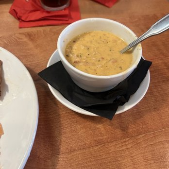Red Fish Grill - Clam chowder was so meaty and delicious - Seafood Near Me - Morehead City, North Carolina Red Fish Grill - Clam chowder was so meaty and delicious - Seafood Near Me - Morehead City, North Carolina