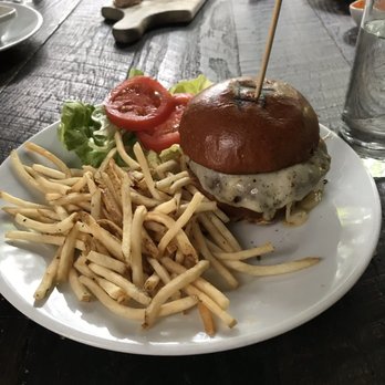 The Raymond 1886 - Kobe burger - New American Near Me - Pasadena, California The Raymond 1886 - Kobe burger - New American Near Me - Pasadena, California