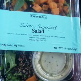 The Salomon Salad is very feeling. I am not a quinoa fan but you don't taste it.