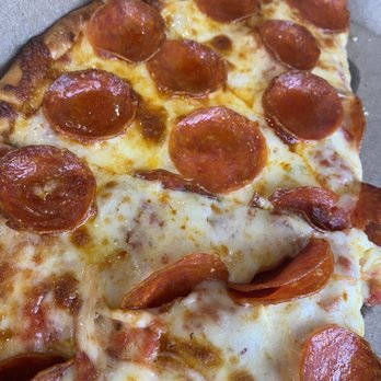 Peddler's Pizza - My daughter did not like the pizza here. I thought it was decent but the reviews saying it's the best pizza around- not at all. - Pizza Near Me - Greenville, Texas Peddler's Pizza - My daughter did not like the pizza here. I thought it was decent but the reviews saying it's the best pizza around- not at all. - Pizza Near Me - Greenville, Texas