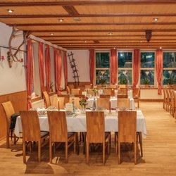 Saal für Feierlichkeiten in der Waldwirtschaft Alter Kanal Celle